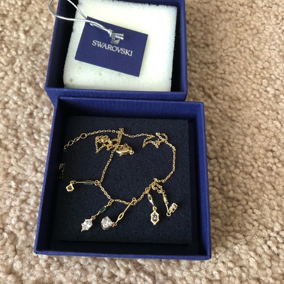 Swarovski gold plated necklace - Picture 4 of 5